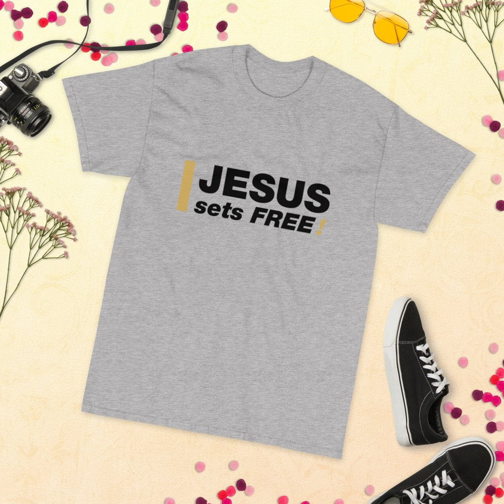 Short Sleeve T-Shirt - Jesus sets FREE! (light) - Image 7